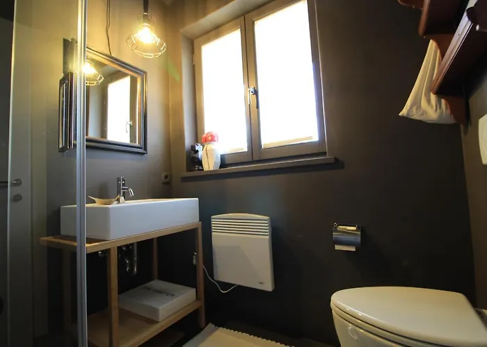 Iris 3 Design Apartment *